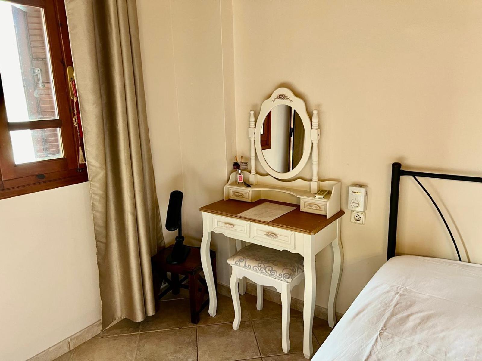 Apartamento Στούντιο Κέντρου Άνω Πόλης Πάτρας Exterior foto