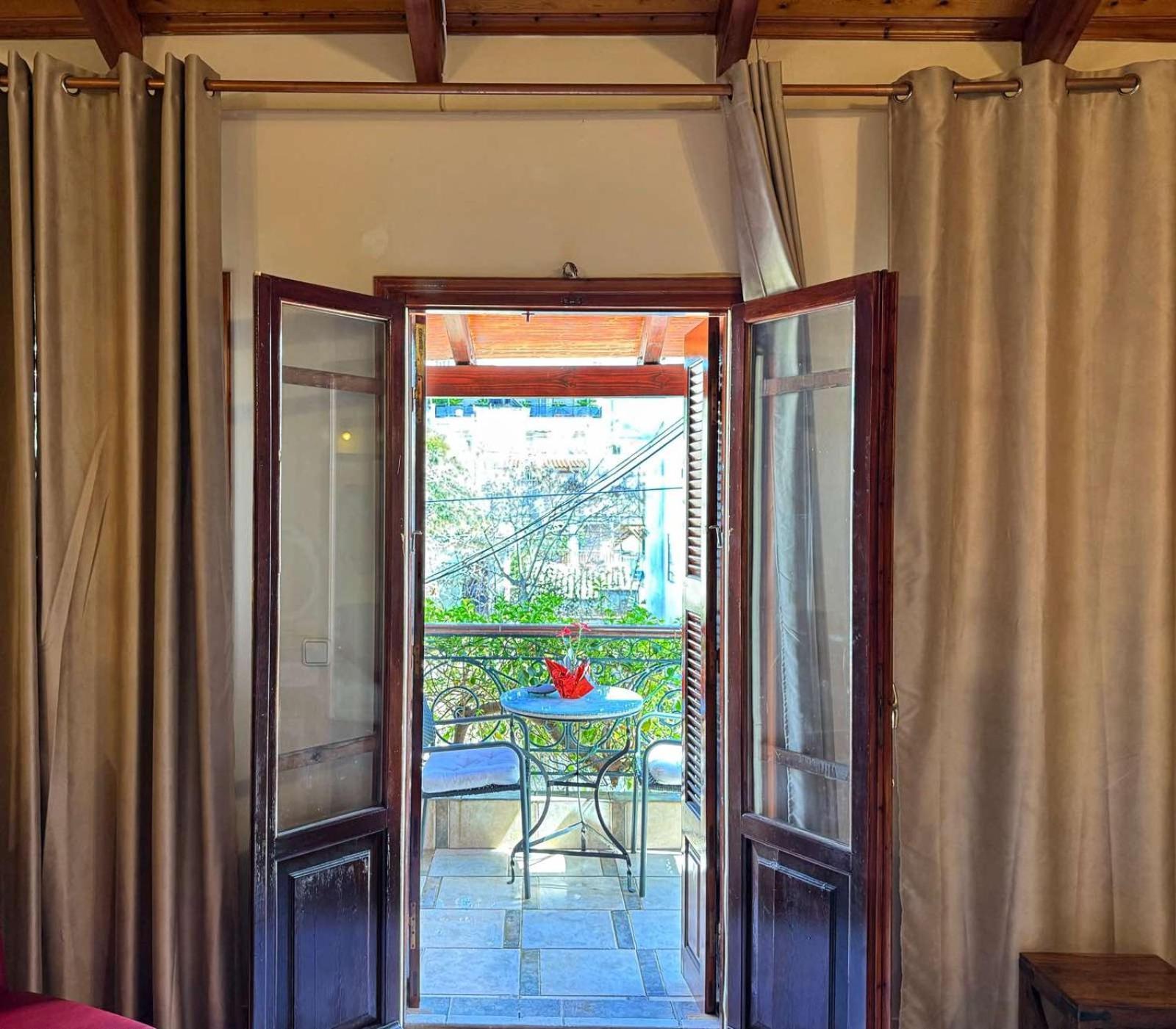 Apartamento Στούντιο Κέντρου Άνω Πόλης Πάτρας Exterior foto